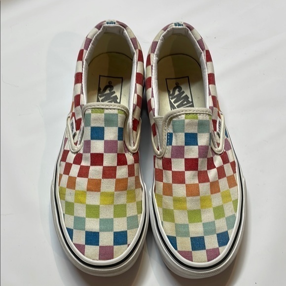 Vans Women’s Colored Rainbow Checkered Canvas Slip On Sneaker Shoe Sz 6 - Picture 1 of 9